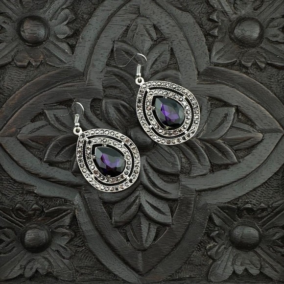 Teardrop Silver Tone Wavy Dangle Earrings Large Purple Rhinestone Small Black 2" - Picture 1 of 13